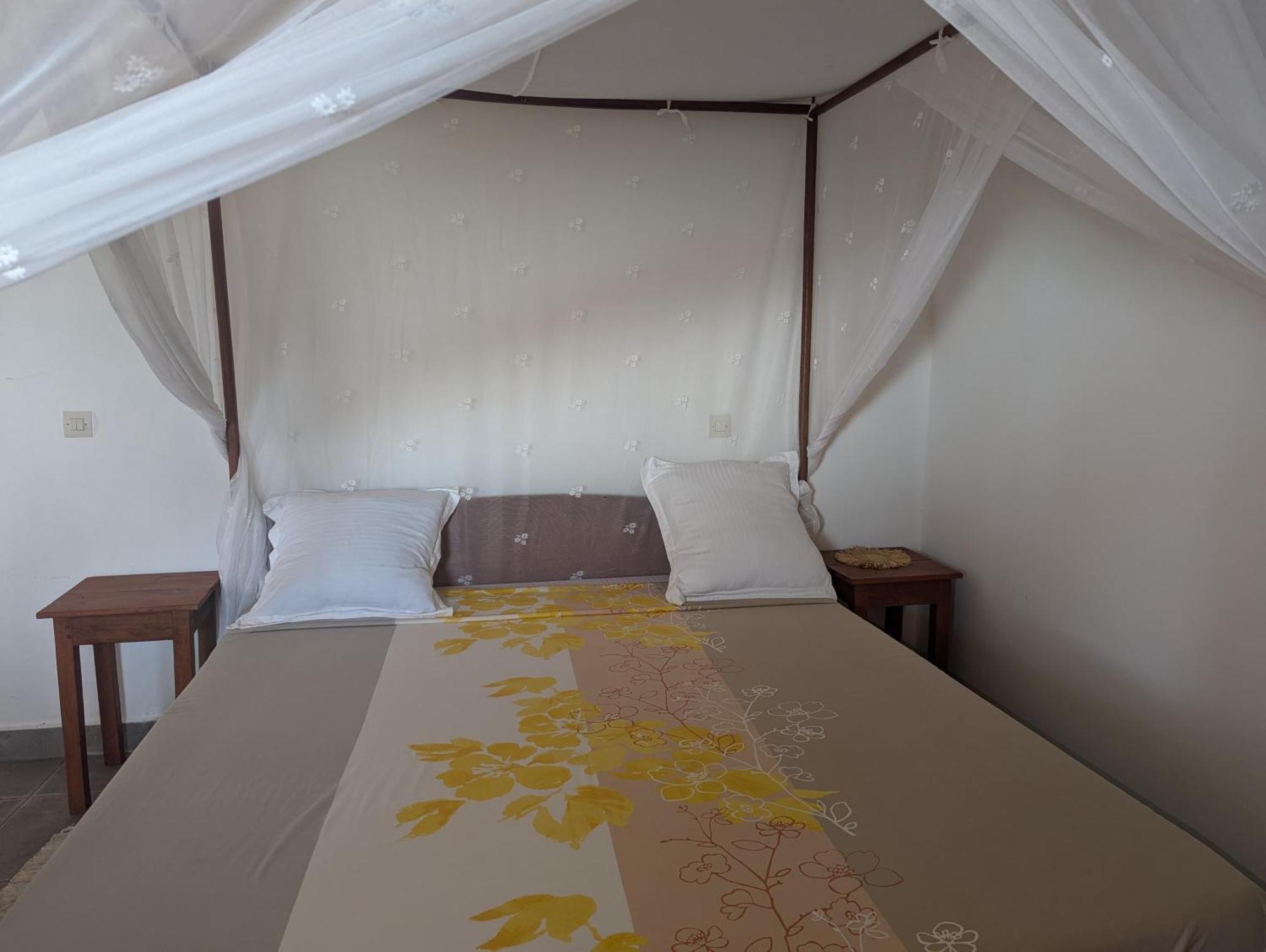 Les Paillottes De Babaomby Hotel Antsiranana ภายนอก รูปภาพ